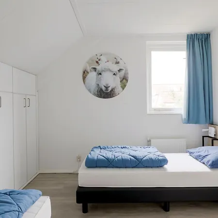 8 - Persoons Family Holiday home