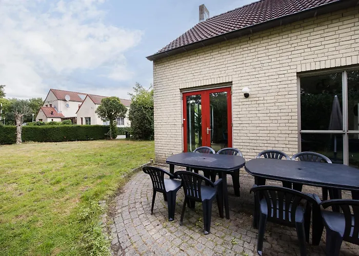 8 - Persoons Family Holiday home Ewijk