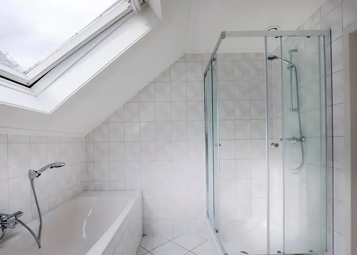 8 - Persoons Family * Ewijk