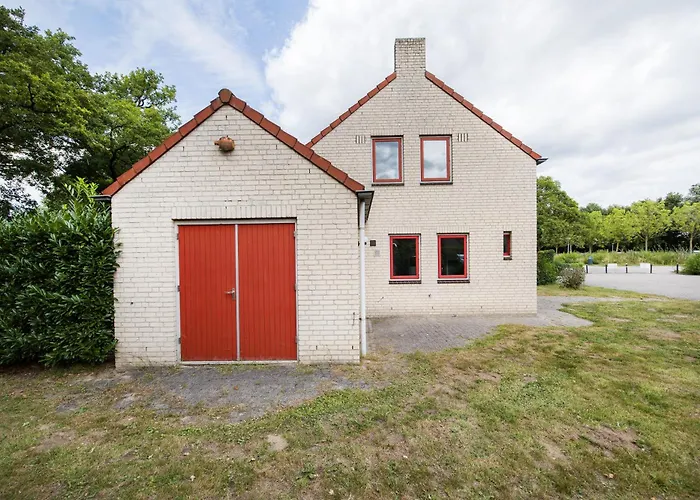 Semesterbostad 8 - Persoons Family